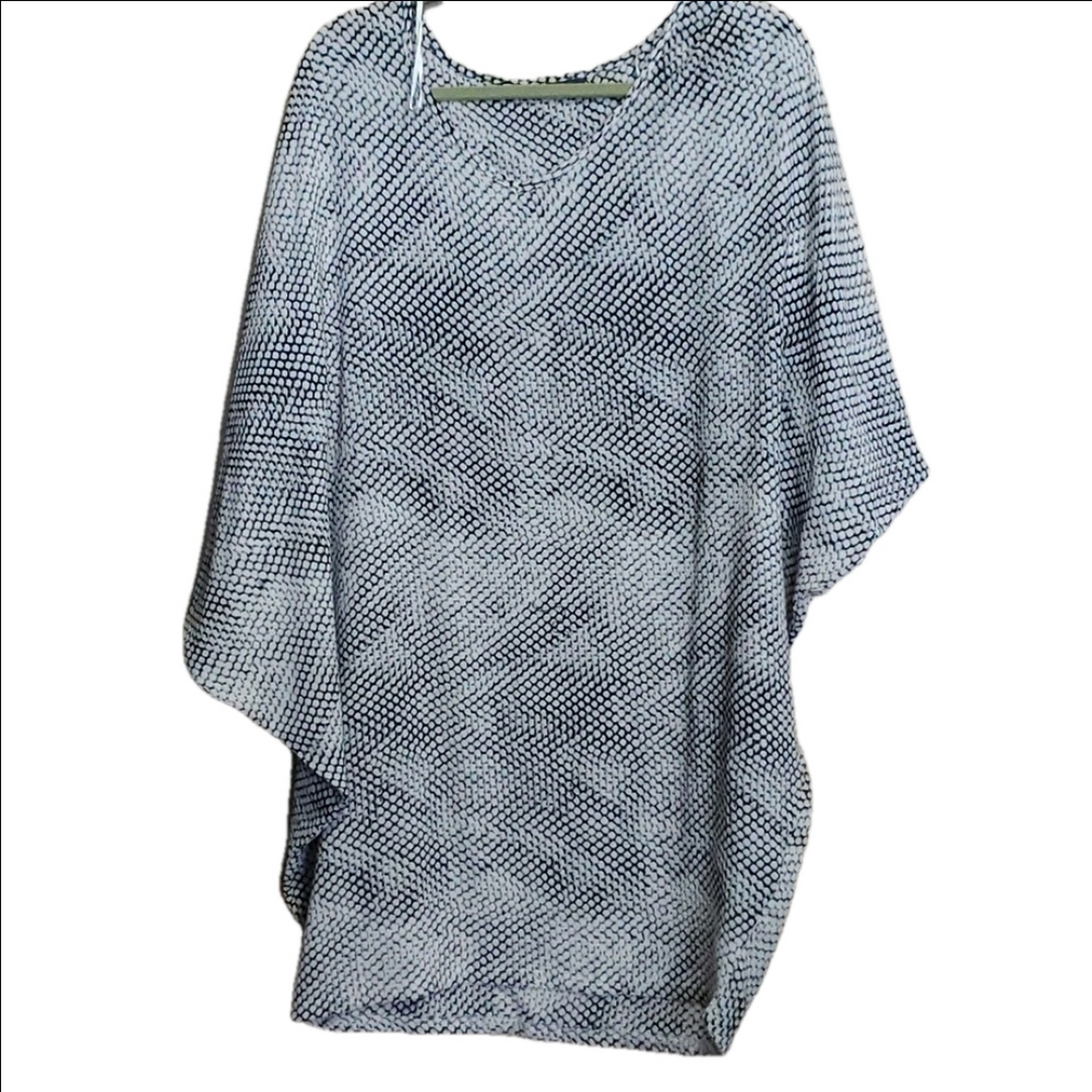 Suzy shier Beach coverup size medium